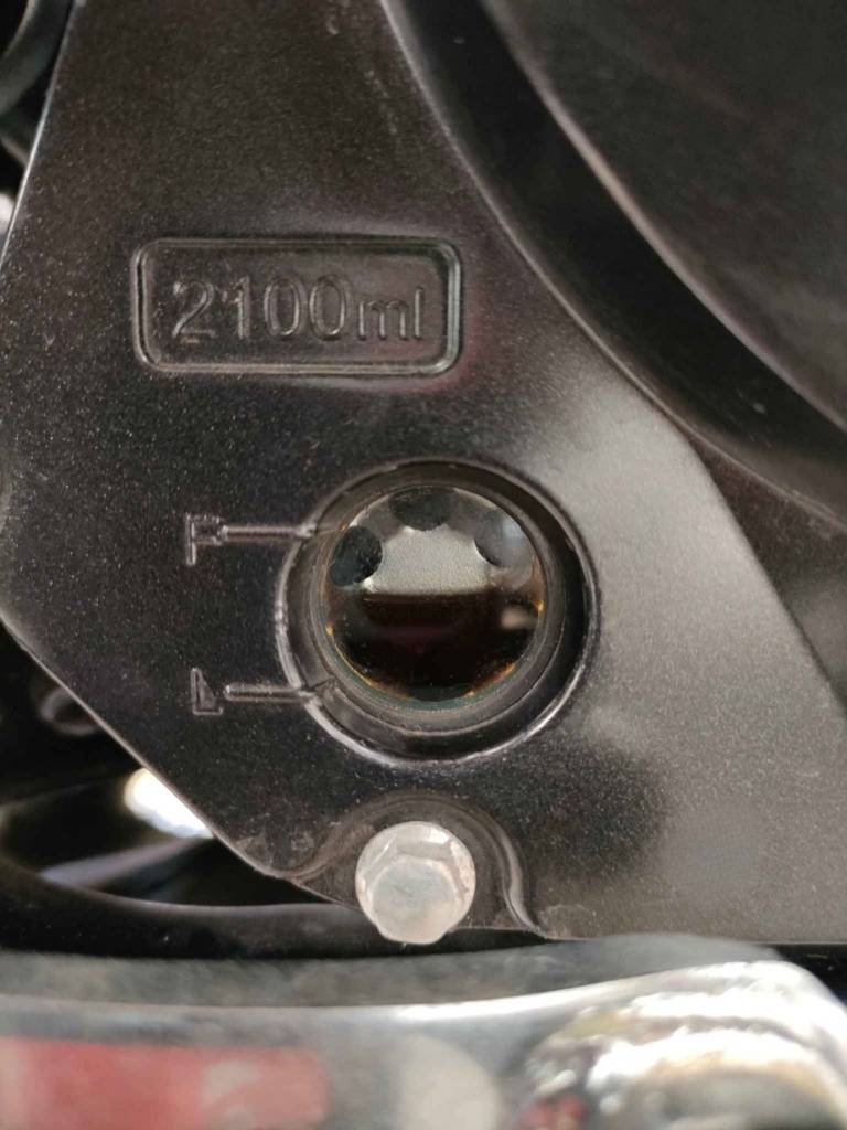 Oil gauge before changing oil