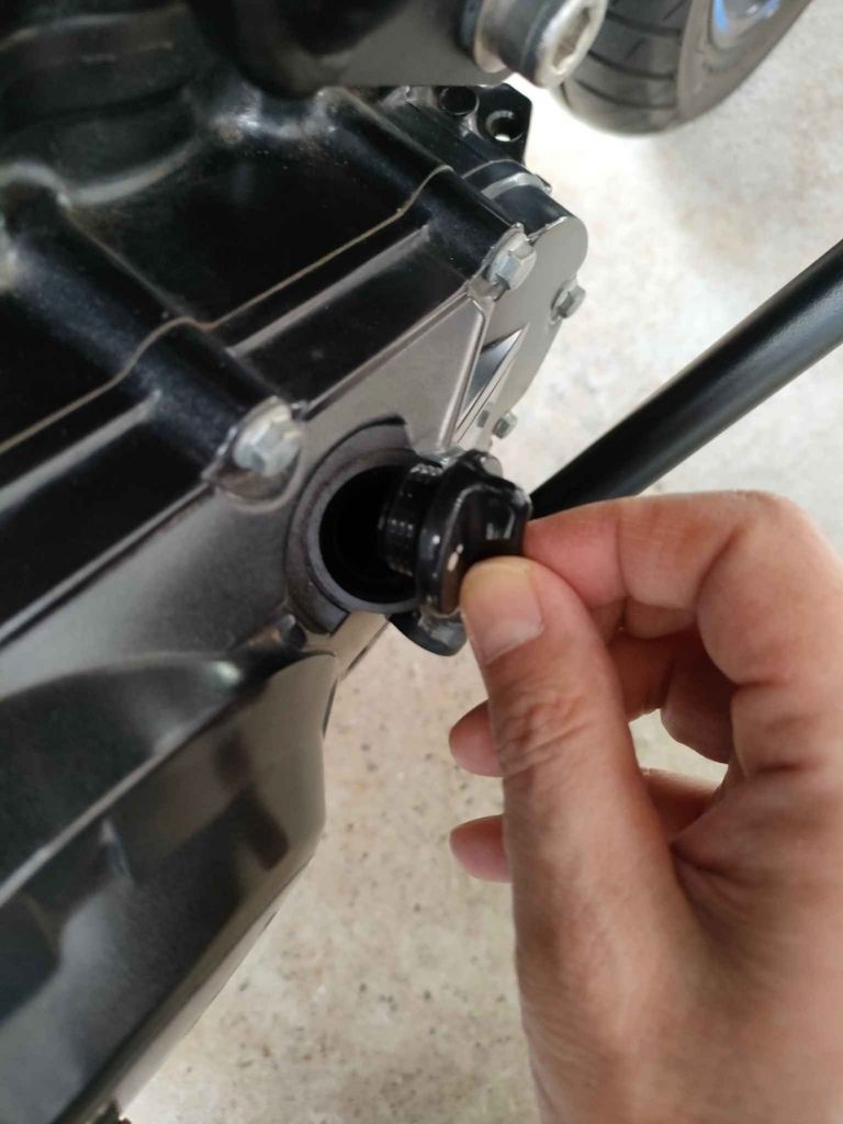 loosening the oil filler cap