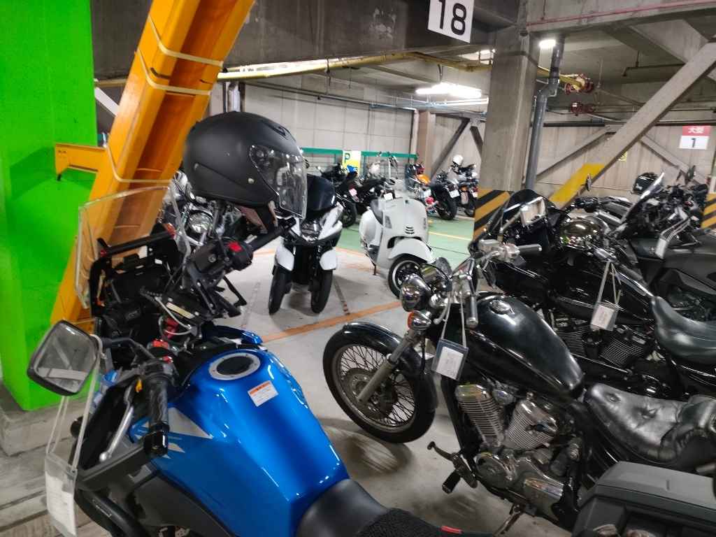 日建錦パーキングのバイク駐車スペース