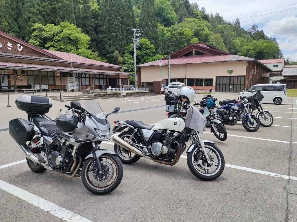 バイクも休憩